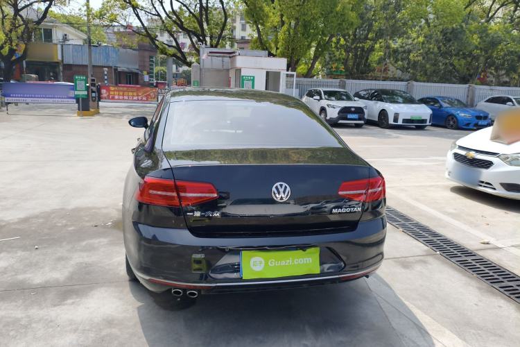 Used Volkswagen Magotan 2018 280TSI DSG Enjoyment Model Rear