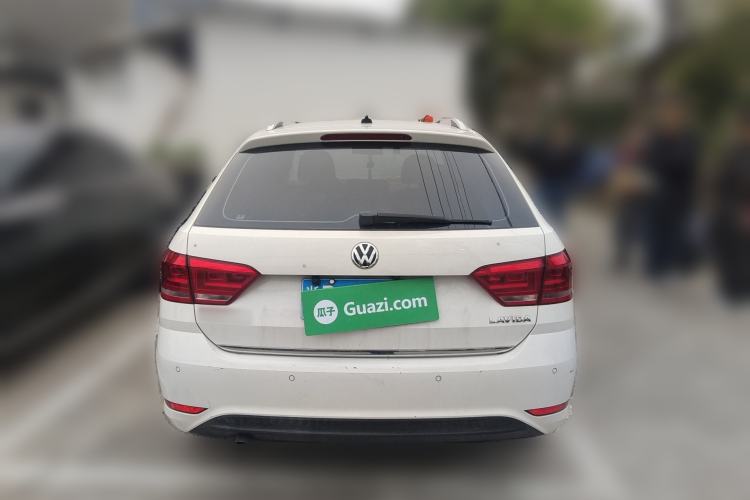 Used Volkswagen Gran Lavida 2015 1.6L Automatic Comfort Edition