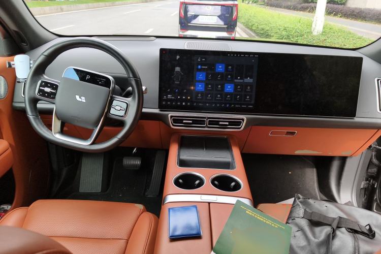 Used Li Auto L7 2023 Max model
