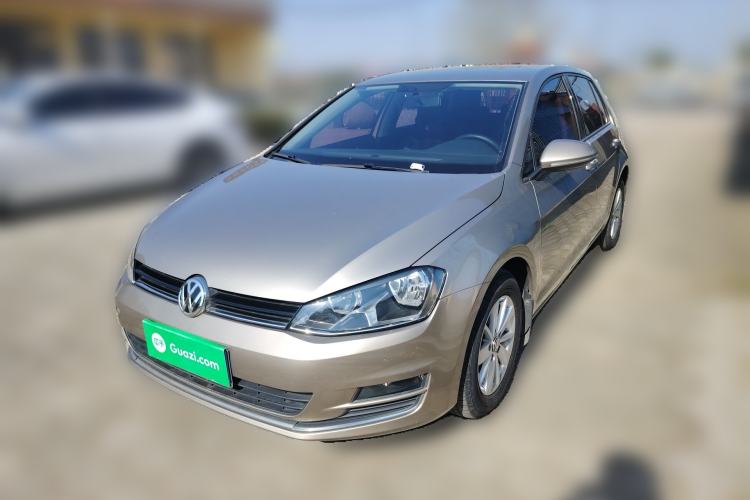 Used Volkswagen Golf 2016 1.6L Manual Fashion Edition
