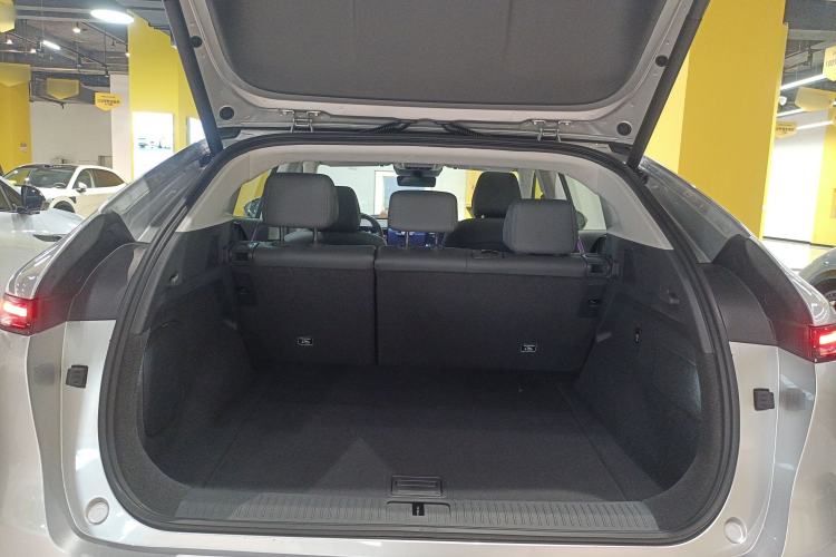 Used XPeng G6 2025 625 Long-Range Max Flagship Edition Trunk