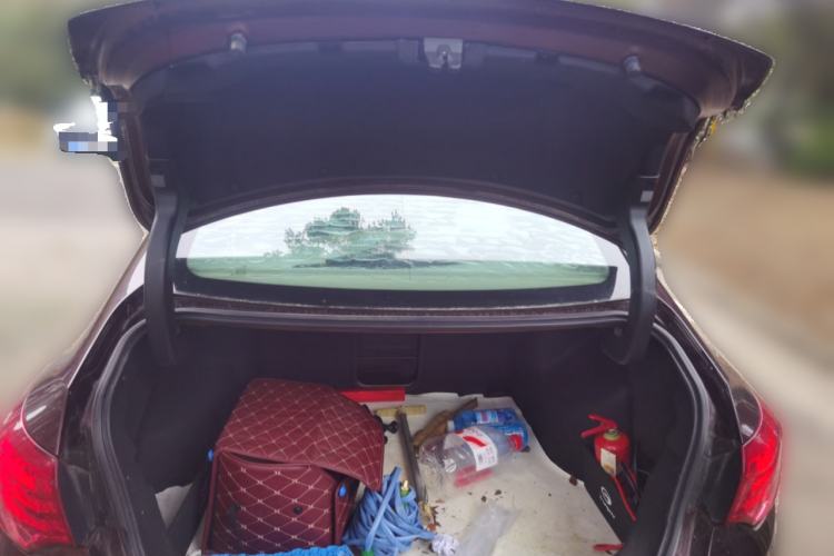 Used GAC Trumpchi GA6 2016 235T DCT Elite Edition Trunk