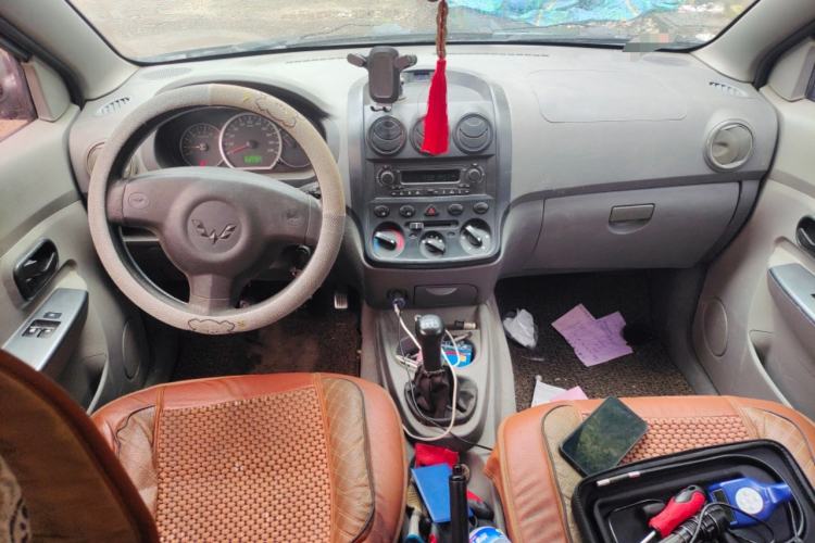 Used Wuling Hongguang 2014 1.2L Base Model China IV
