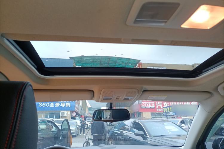 Used Mazda CX-5 2015 2.0L Automatic Two-Wheel Drive Urban Version Headliner