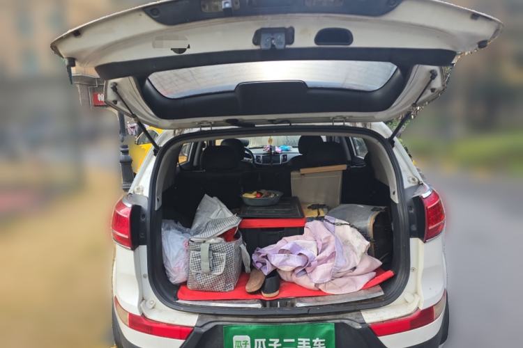 Used Kia Sportage R 2014 2.0L Automatic Two-Wheel Drive GL Trunk