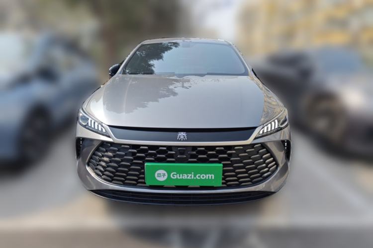 Used BYD Qin PLUS 2025 DM-i Smart Drive 55KM Leading Model