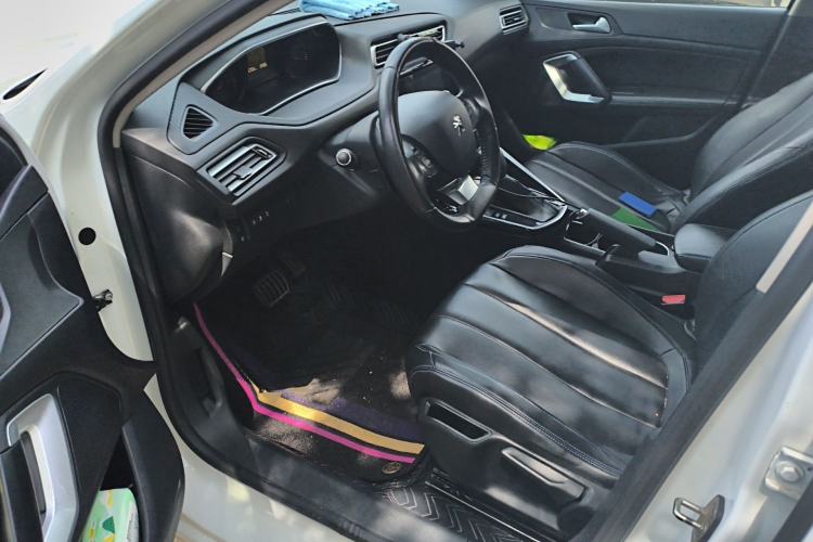 Used Peugeot 308 2019 230THP Automatic Luxury Edition China V Standard Driver Seat