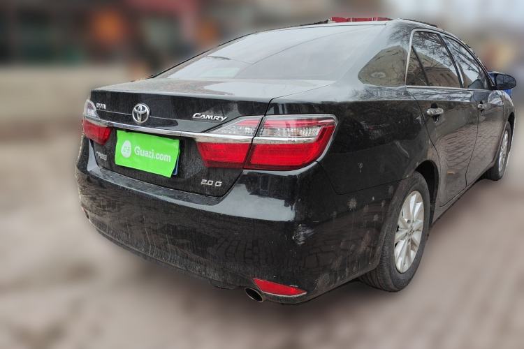 Used Toyota Camry 2016 2.0G 10th Anniversary Leading Edition
