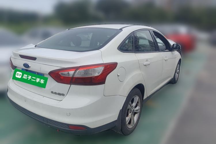 Used Ford Focus 2012 Sedan 1.6L Automatic Fashion Edition
