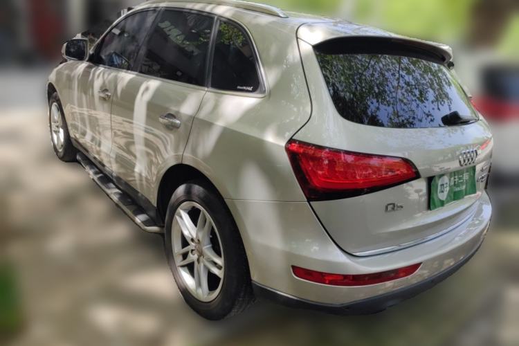 Used Audi Q5 2015 40 TFSI Comfort Model Rear Left 45 Deg