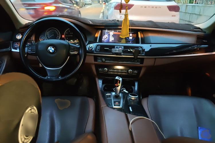 Used BMW 5 Series 2017 520Li Elegant Edition
