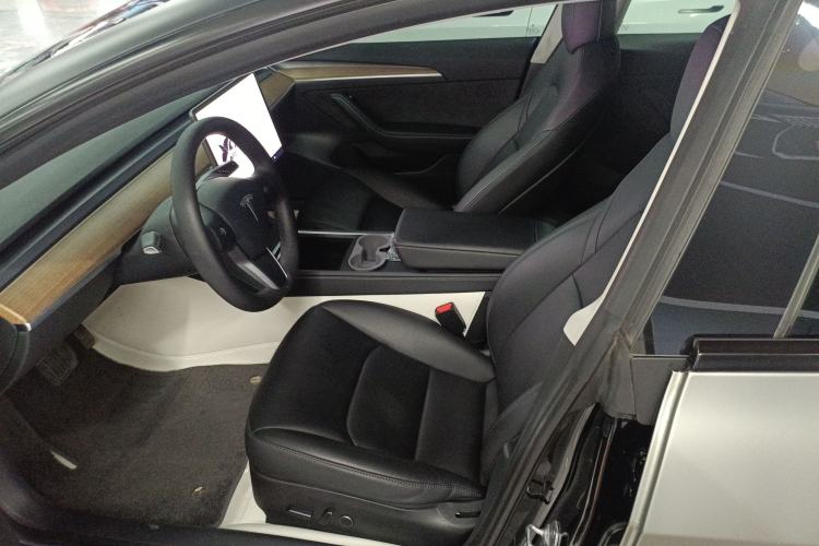 Used Tesla Model 3 2022 Rear-Wheel-Drive Version Left Front Seat