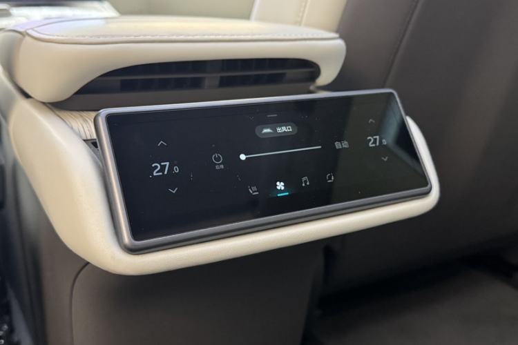 Used Nio ET7 2024 75 kWh Executive Edition
