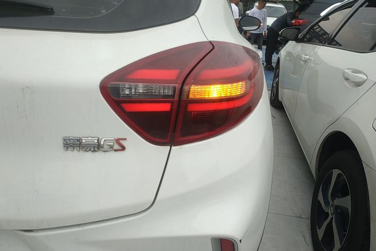 Used Geely Auto Emgrand GS 2020 1.4T CVT Active Right Rear Taillight