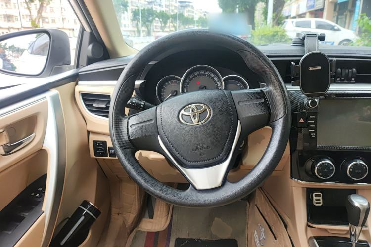 Used Toyota Corolla 2017 1.6L CVT GL Steering Wheel