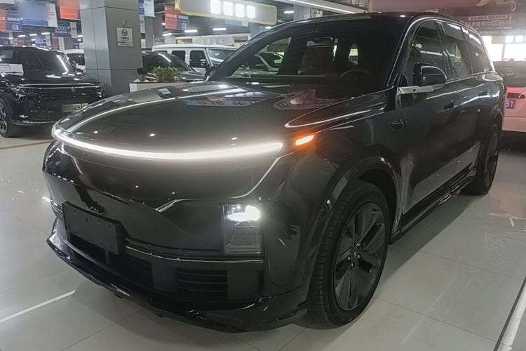 Used Li Auto L8 2023 Air model