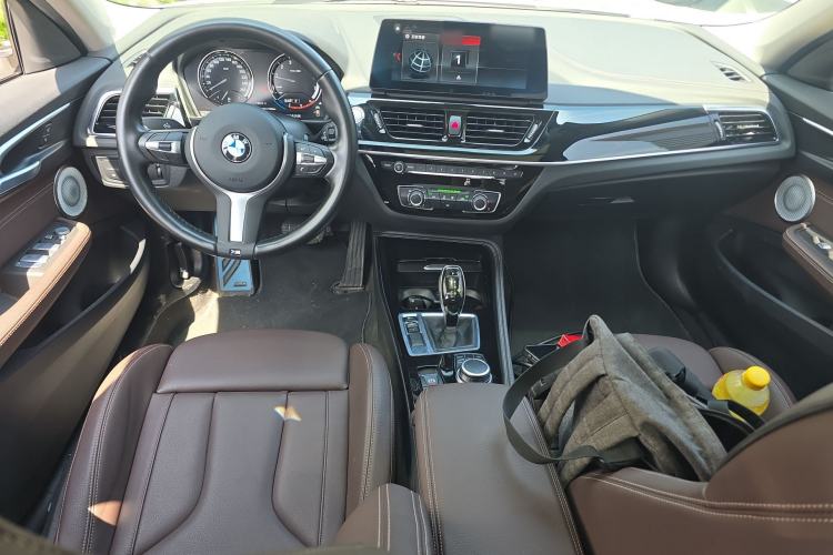 Used BMW 1 Series 2023 125i M Sport Night Edition Center Console