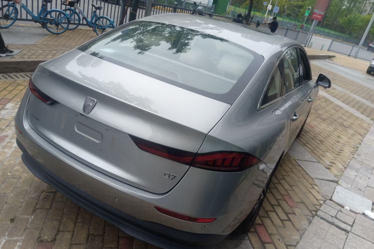 Used Roewe D7 2023 DMH 125km Flagship Edition Rear Right 45 Deg