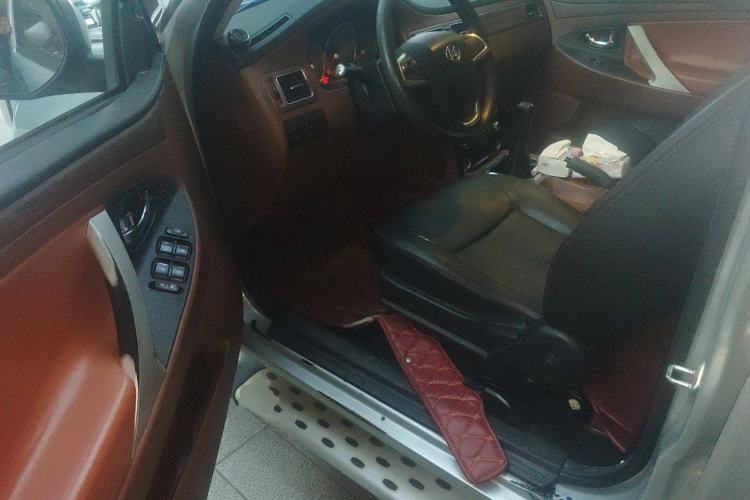 Used JDMC T5 2014 2.8T Two-Wheel Drive Upgraded Version with Standard Wheelbase JE493ZLQ4E
