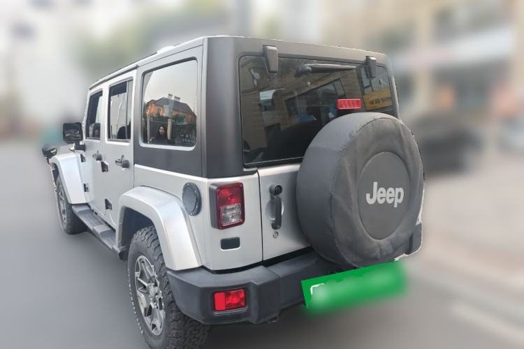 Used Jeep Wrangler 2015 3.0L Sahara Four-Door Comfort Edition