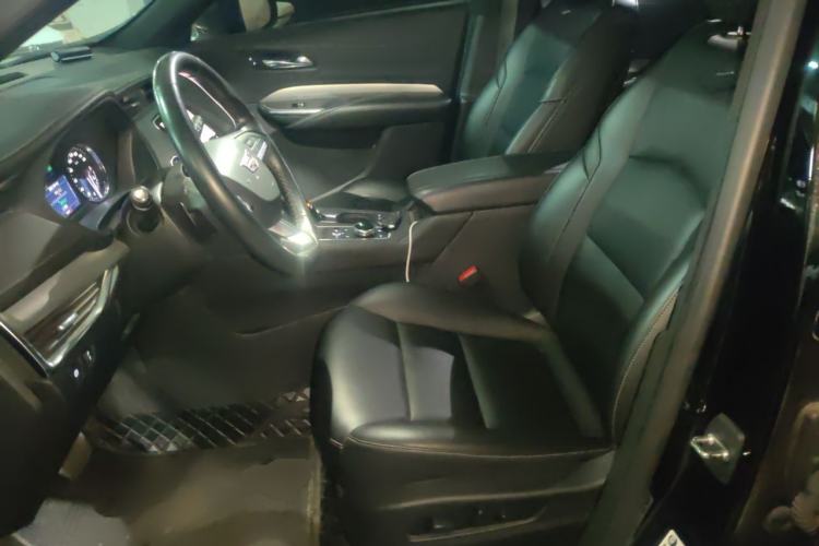Used Cadillac XT4 2020 Revised Version 28T Two-Wheel Drive Luxury Edition
