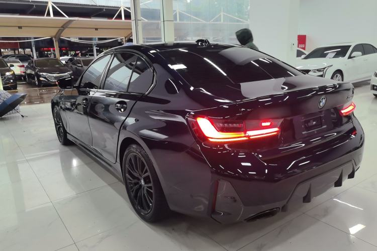 Used BMW 3 Series 2023 325i M Sport Night Edition Package Exterior 2