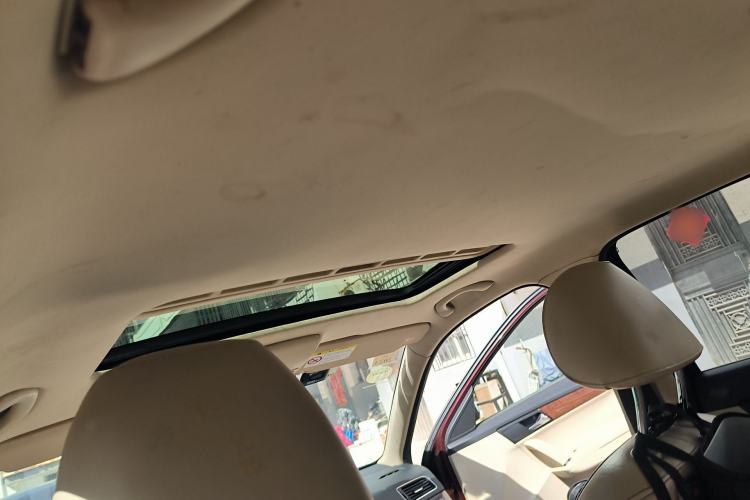 Used Volkswagen Lavida 2013 Restyled Classic 1.6L Automatic Comfort Edition Headliner