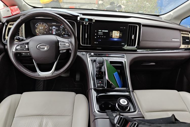 Used GAC Trumpchi M8 2023 Master Series 390T Prestige Edition
