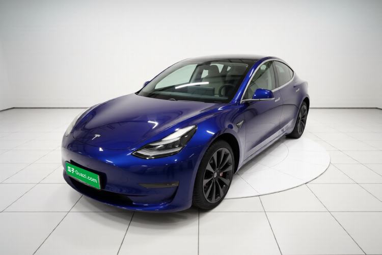 Used Tesla Model 3 2019 Long-Range Rear-Wheel-Drive Version