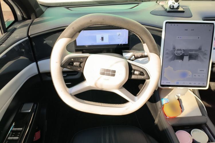 Used Geely Galaxy L7 2024 1.5T 115 km PLUS Dragon Edition
