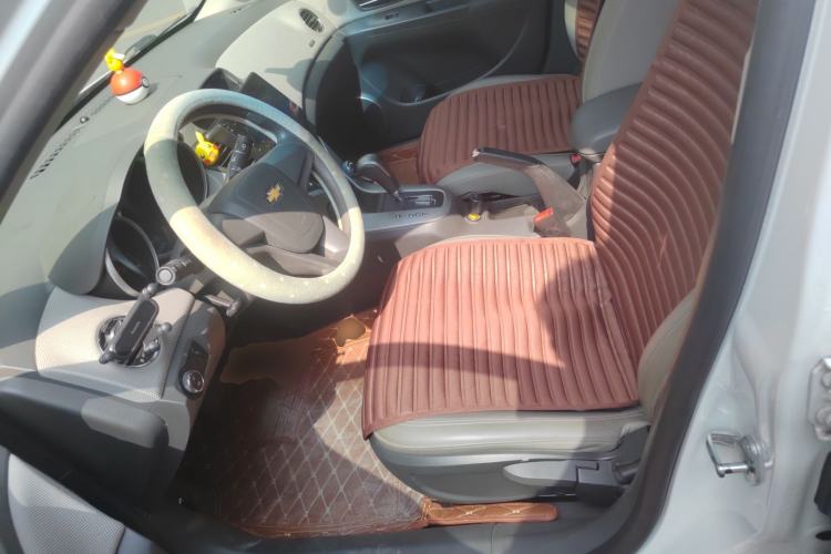 Used Chevrolet Cruze 2012 1.8L SE AT Left Front Seat