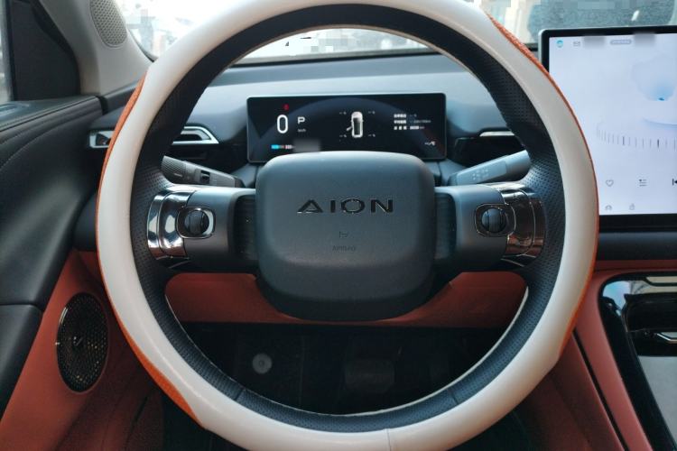 Used AION V 2024 Aion Tyrannosaurus 650 Smart Luxury Edition