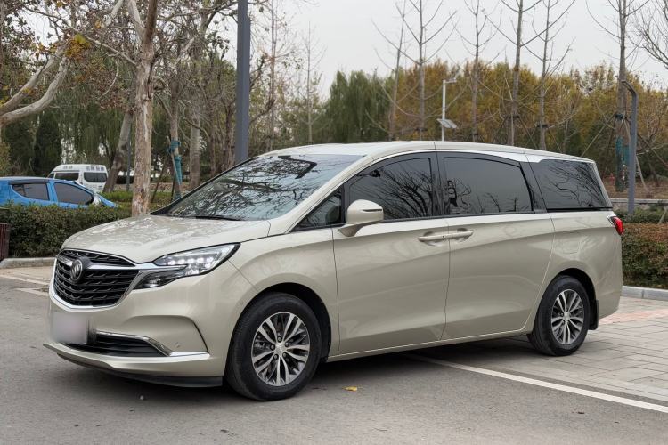 Used Buick GL8 2022 ES Landtrek 653T Luxury Edition
