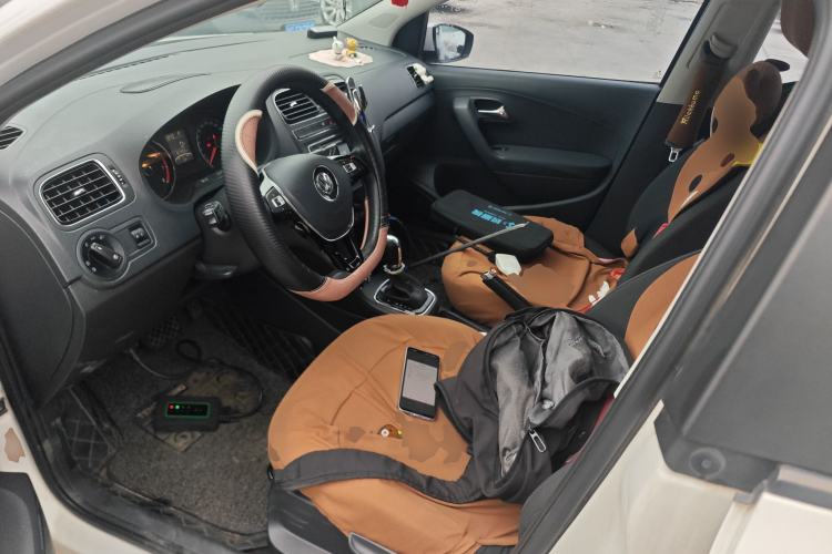 Used Volkswagen Polo 2016 1.6L Automatic Comfort Model Left Front Seat