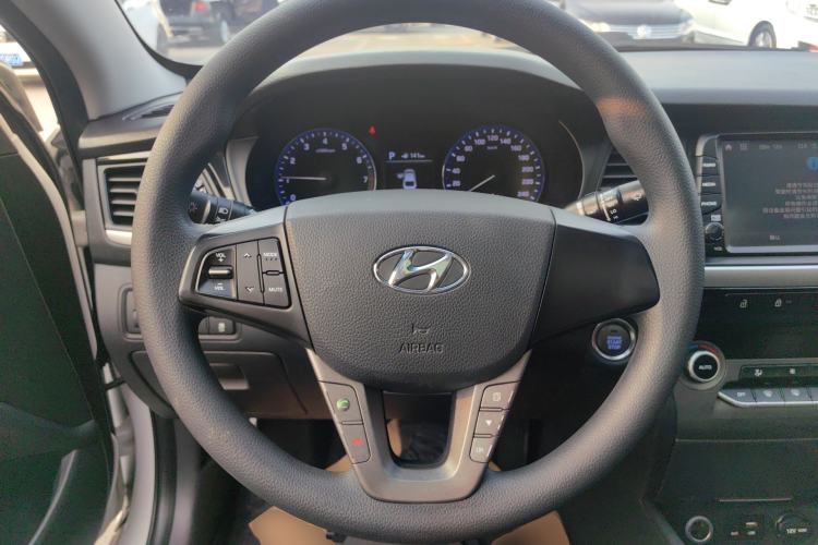 Used Hyundai Mistra 2017 1.8L Automatic Smart GLS China V Standard Steering Wheel