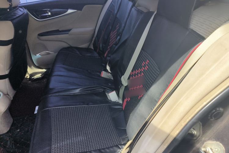 Used Honda Crider 2013 1.8L automatic luxury edition Left Rear Seat