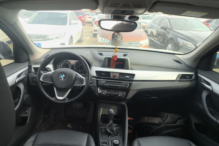 Used BMW X1 2019 sDrive20Li Leading Model
