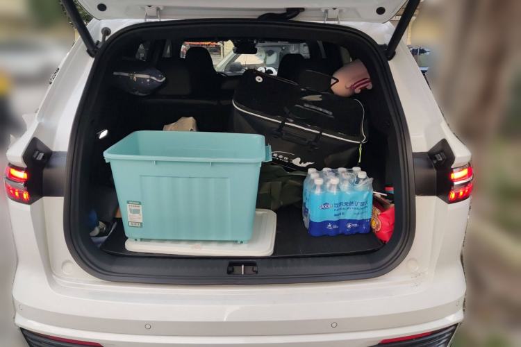 Used Geely Auto Monjaro L 2024 2.0TD High-Power Automatic Two-Wheel Drive Yunqi Version
