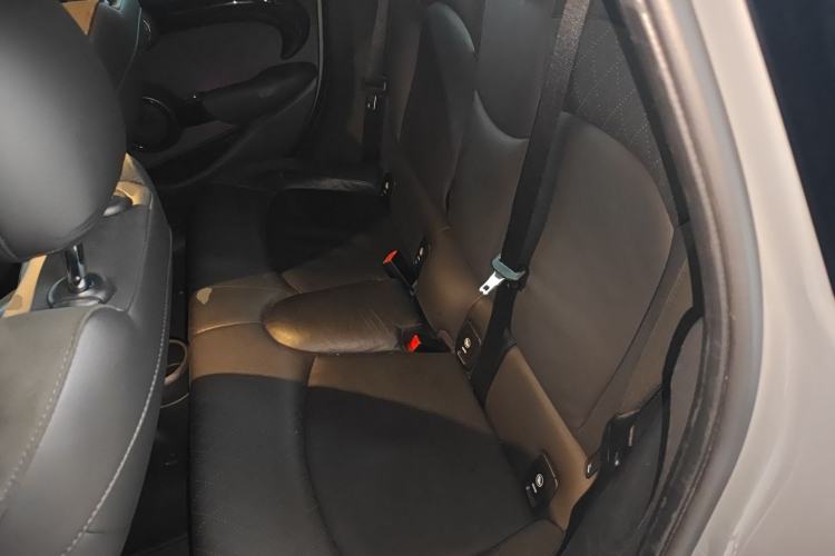 Used MINI 2021 1.5T COOPER Artist Five-Door Edition Left Rear Seat