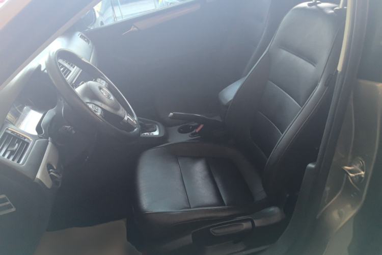 Used Volkswagen Sagitar 2014 Revised Version 1.4TSI Automatic Luxury Edition
