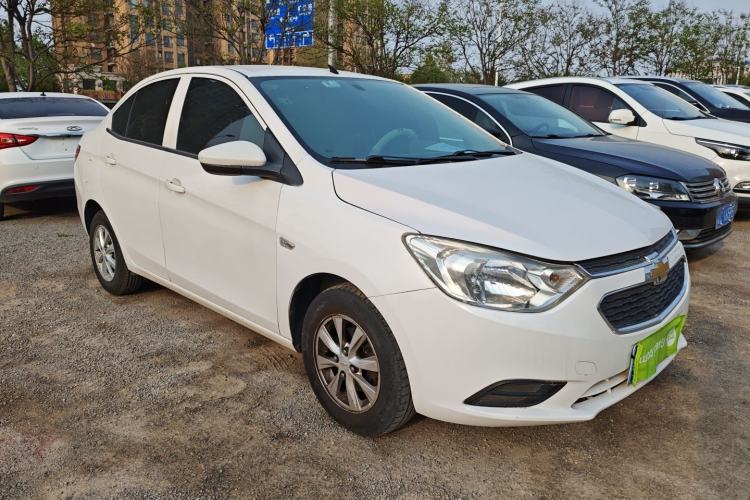 Used Chevrolet Sail 2015 Sail 3 1.3L AMT Ideal Edition Front Right 45 Deg