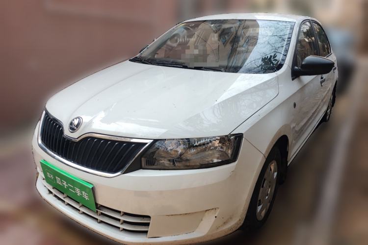 Used Skoda Rapid 2016 1.6L Manual Front-Wheel-Drive Version