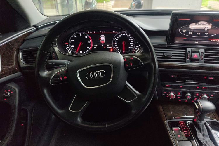 Used Audi A6L 2015 TFSI Millionth Anniversary Intelligent Model Steering Wheel