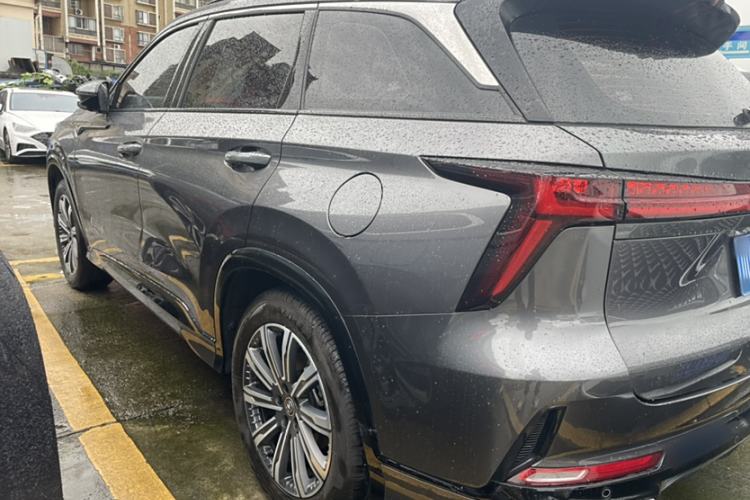 Used Changan CS75 PLUS 2023 3rd Generation 1.5T Automatic Prestige Model
