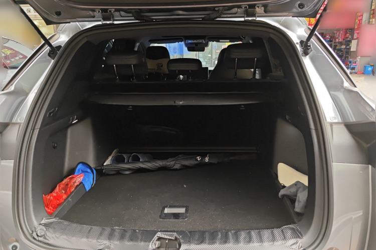 Used BYD Song L DM-i 2025 Intelligent Driving Version 112 km Leading Trim
