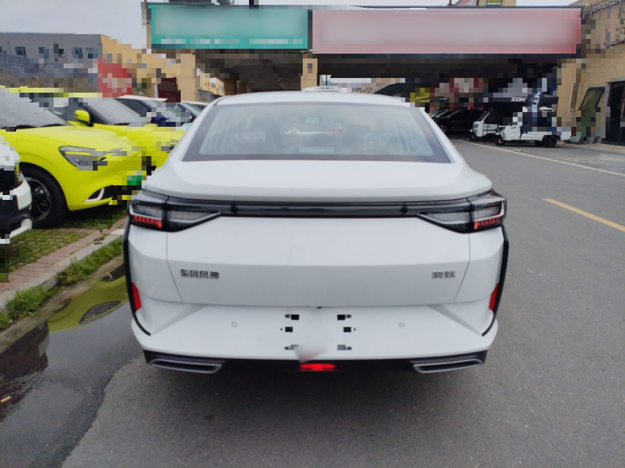 Dongfeng Aeolus Yixuan 2025 1.5L Automatic Luxury Version - Luxury — снимка 5