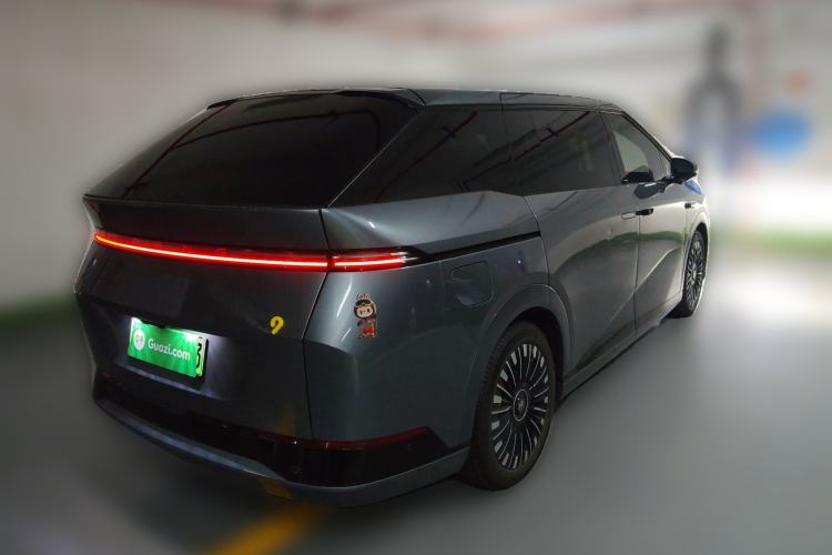 Used XPeng X9 2025 740 Ultra-Long Range Max