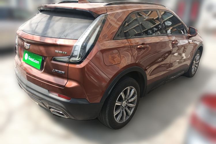 Used Cadillac XT4 2018 28T 4x4 Leading Sport Model