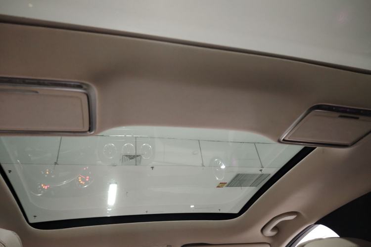 Used Mercedes-Benz C-Class 2017 Facelift C 200 L Sport Edition Headliner