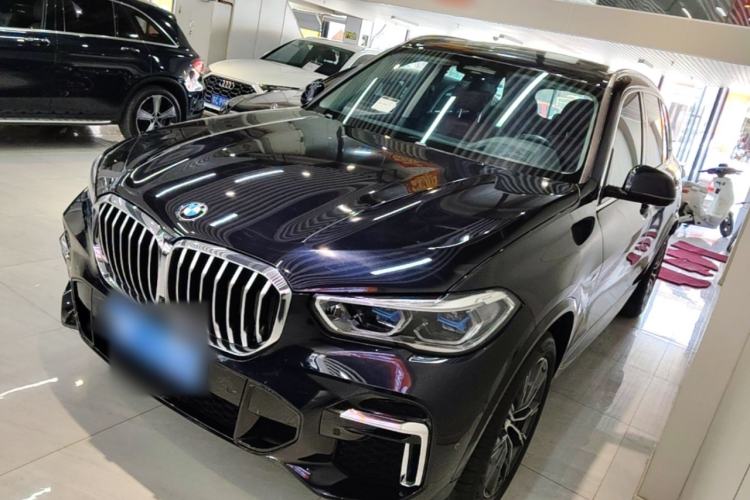 Used BMW X5 2022 Restyled xDrive 30Li Luxury Version M Sport Package